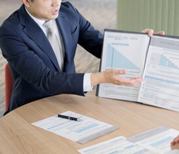 小規模事務所ならではの柔軟で親身な対応